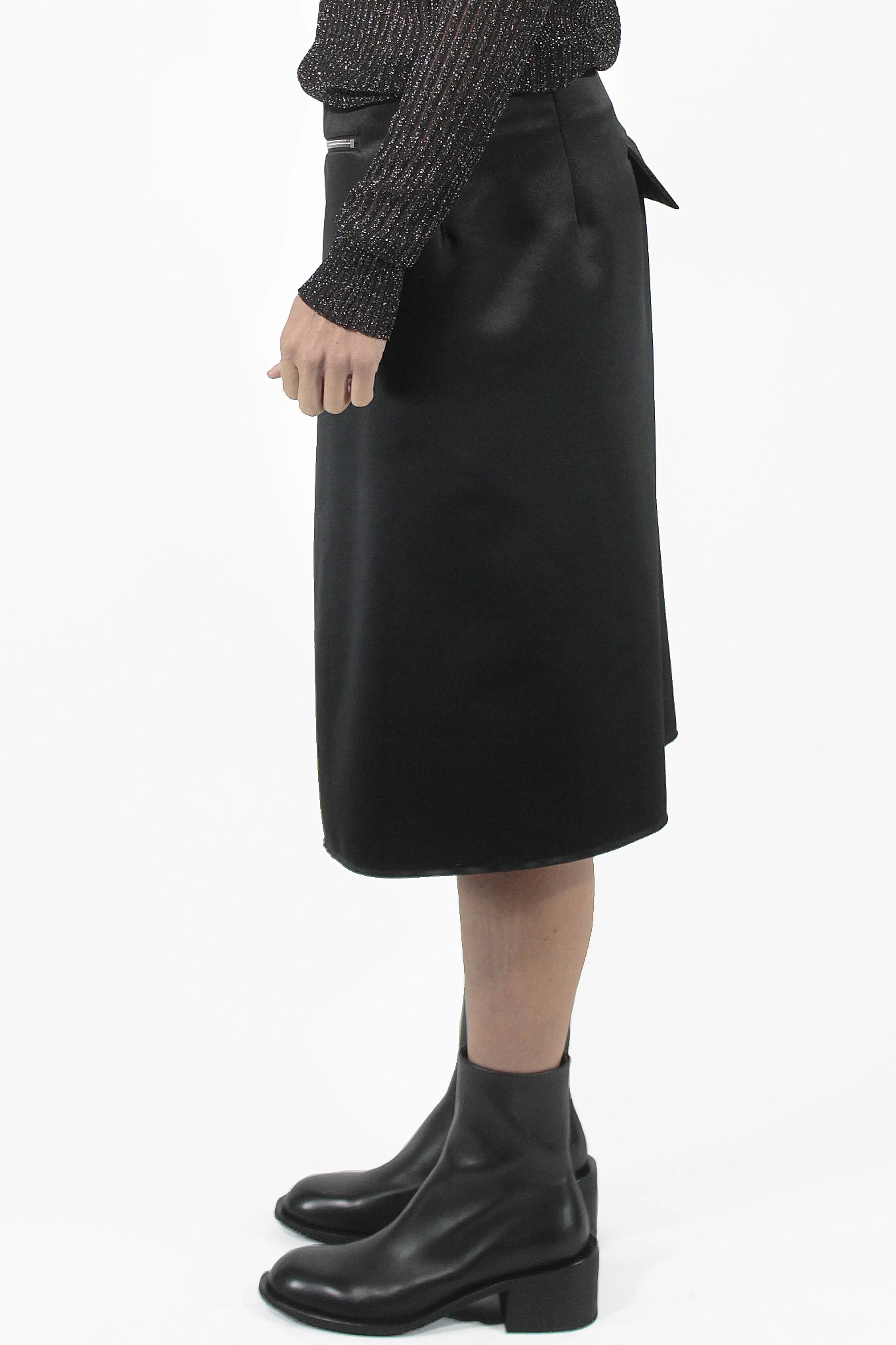   3/4 Douchesse Skirt 