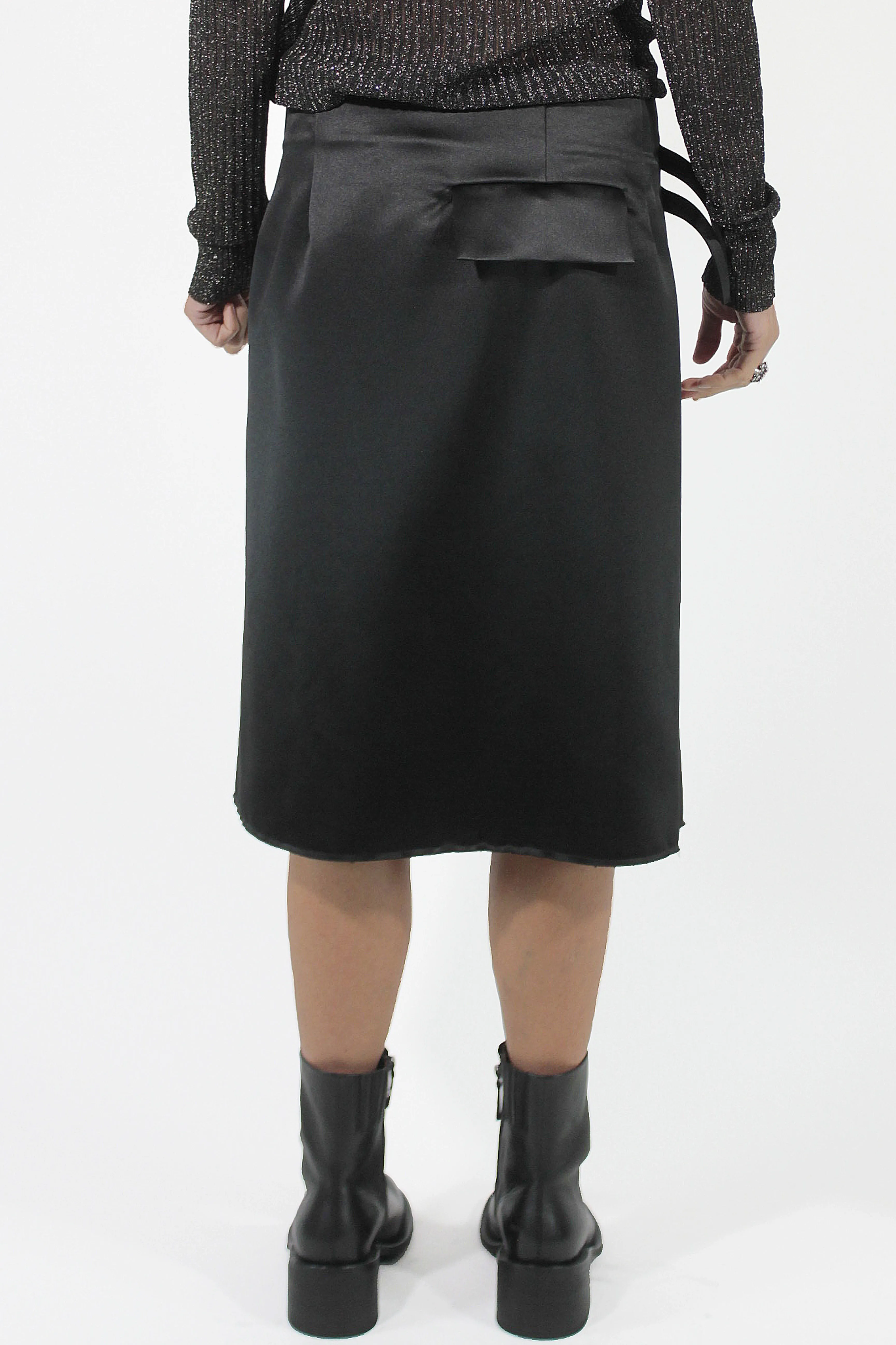   3/4 Douchesse Skirt 
