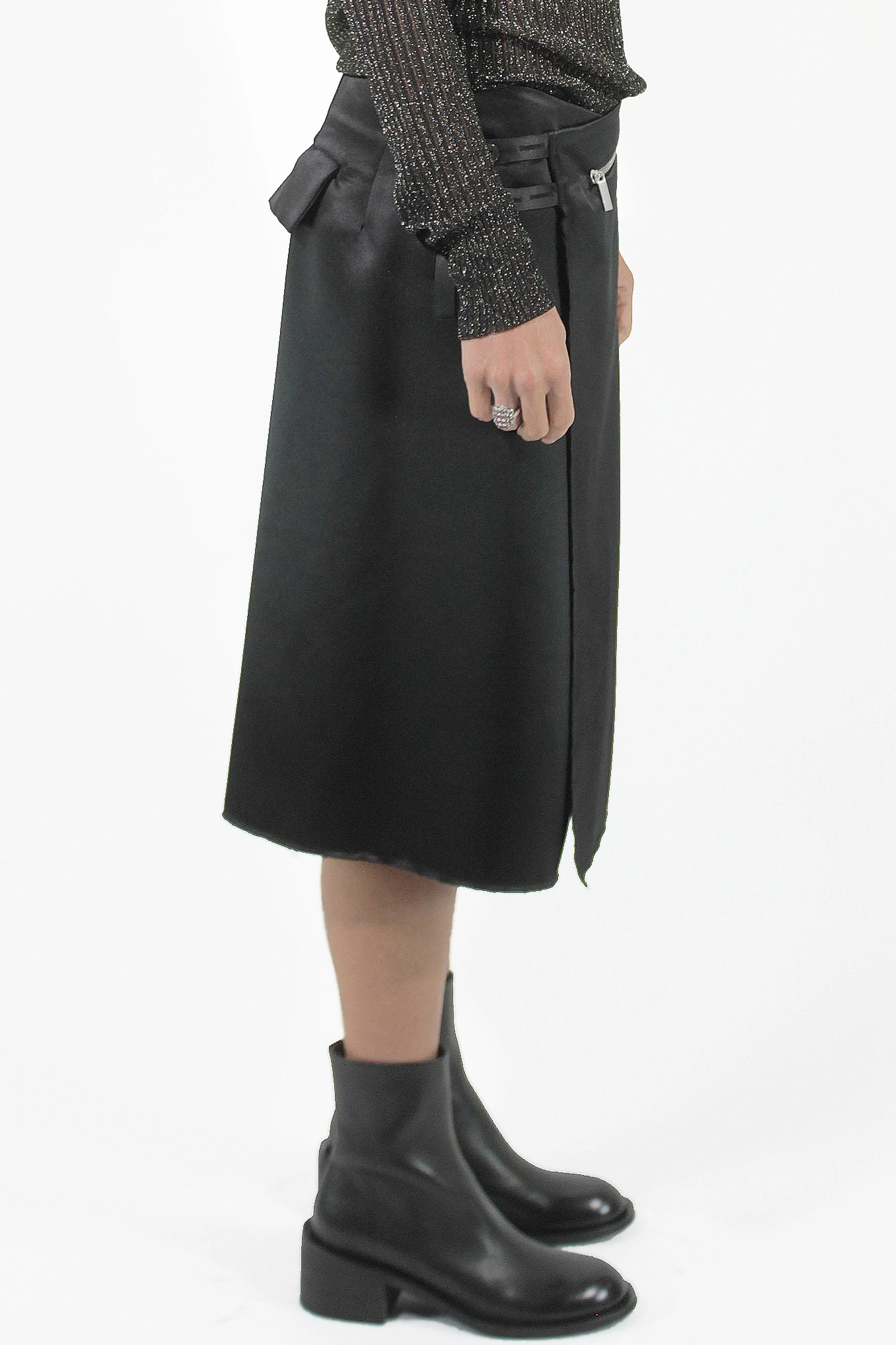   3/4 Douchesse Skirt 