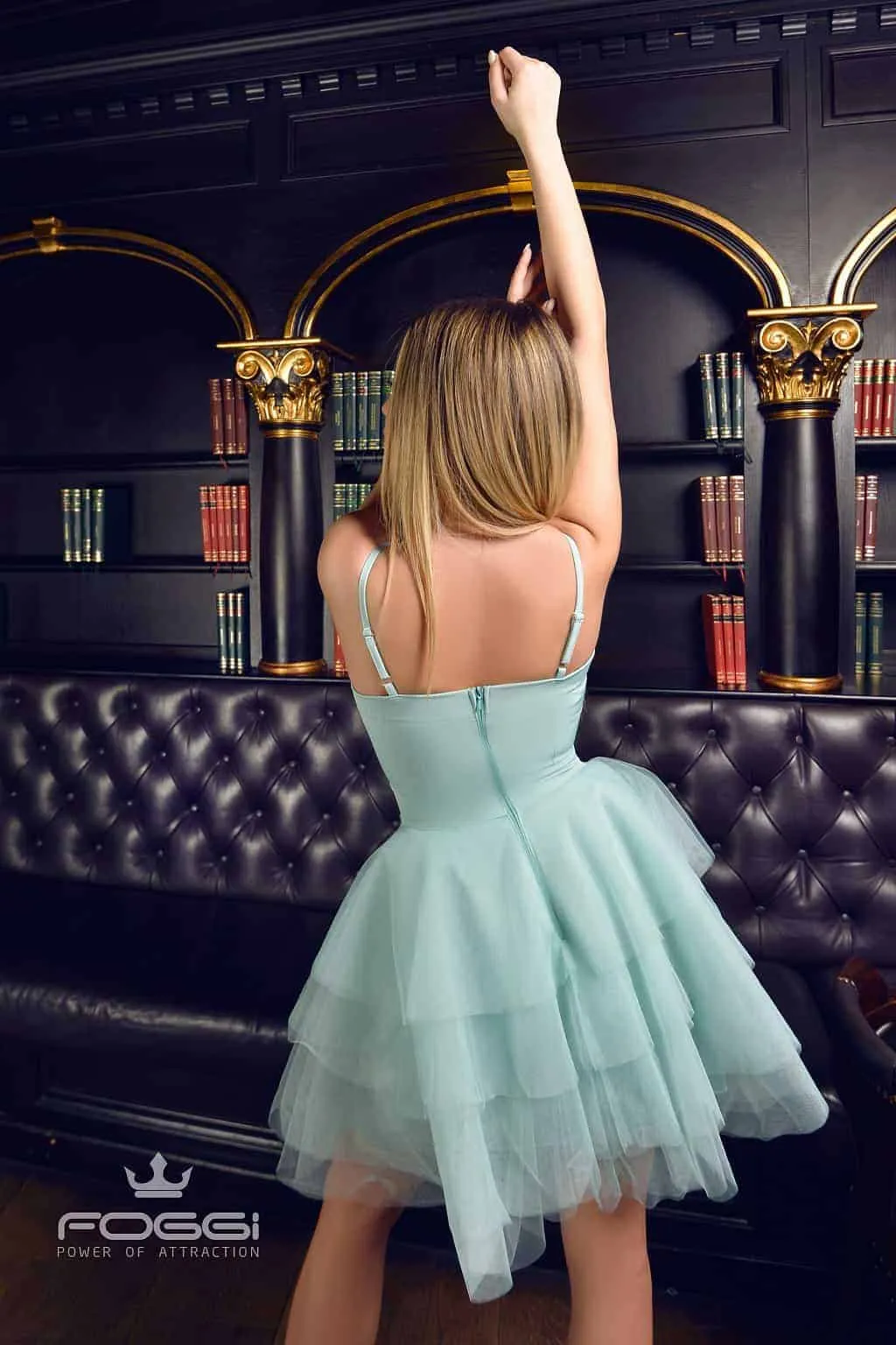 Abito elegante princess di colore verde acqua