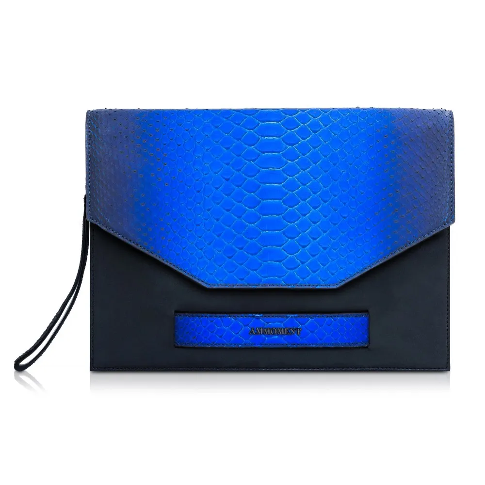Ammoment - Pitone in Blu Petalo - Borsetta Cluth in Pelle