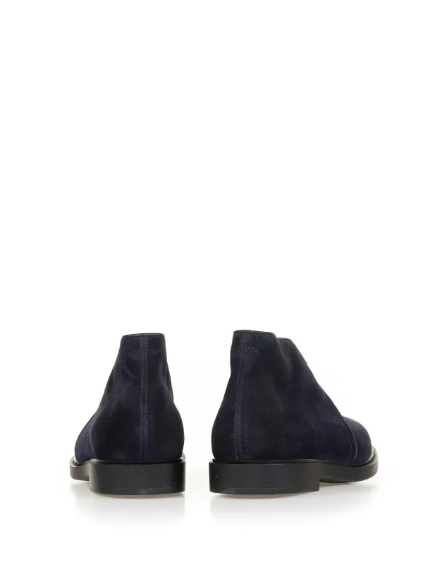 Ankle boot in suede