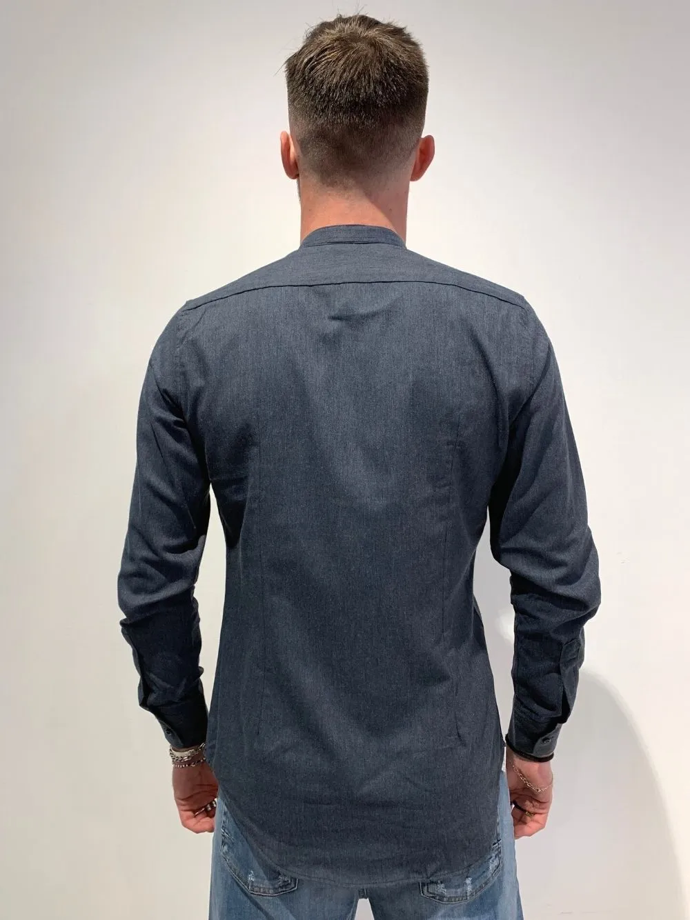 Camicia colletto coreano effetto jeans