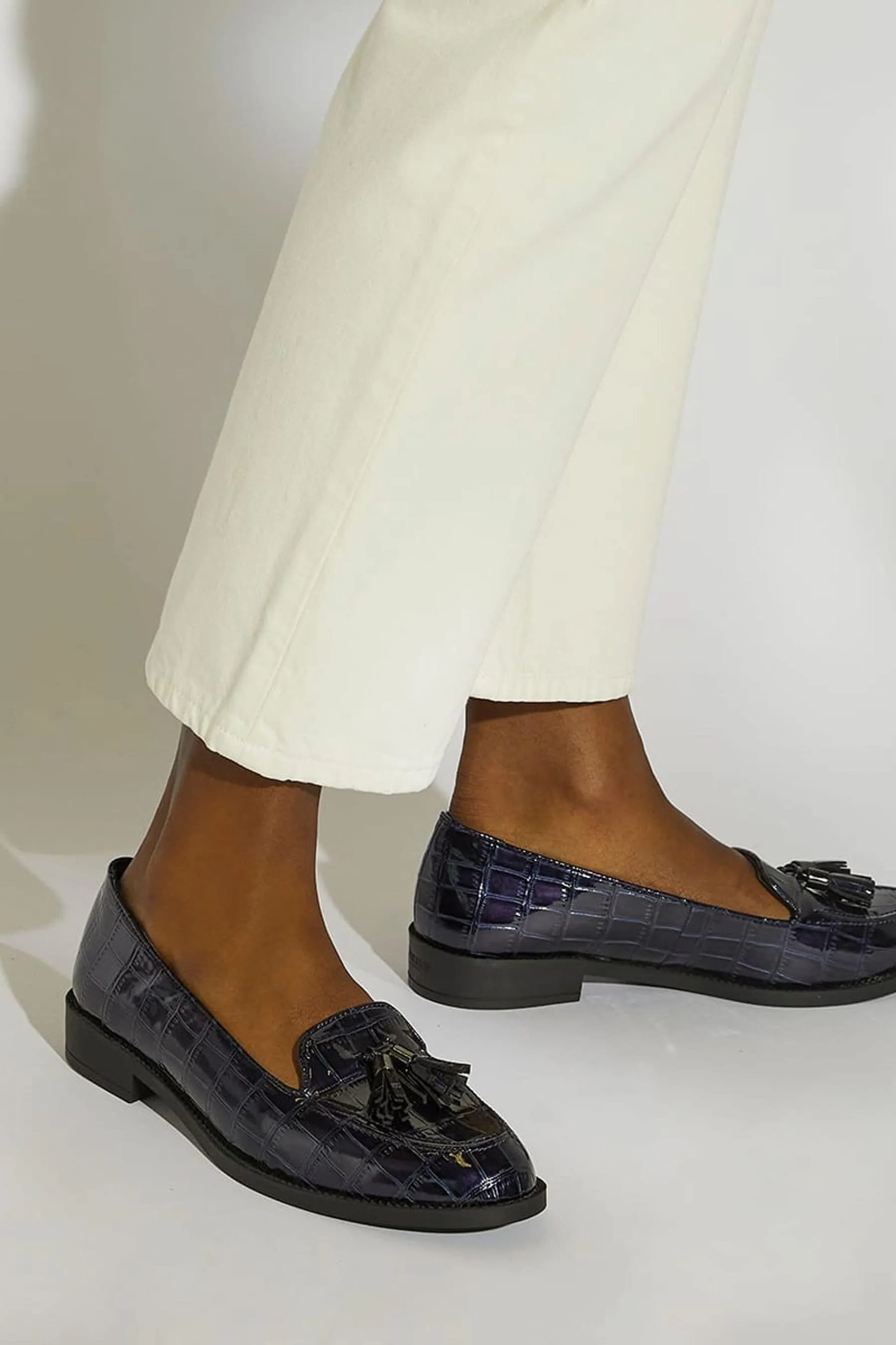 Dune London - Global - Mocassini con mandorla e nappe