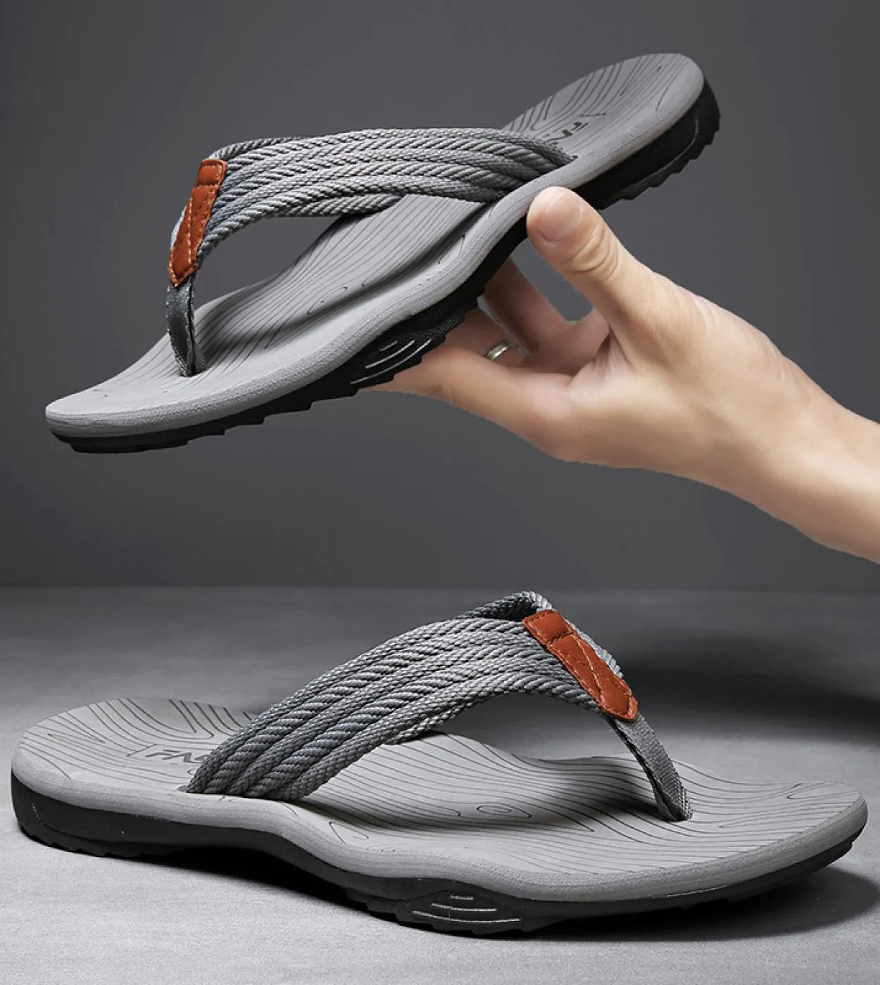 Infradito da uomo di moda di marca di alta qualità Infradito estivo antiscivolo Infradito da uomo Casual Pantofole da uomo da sp