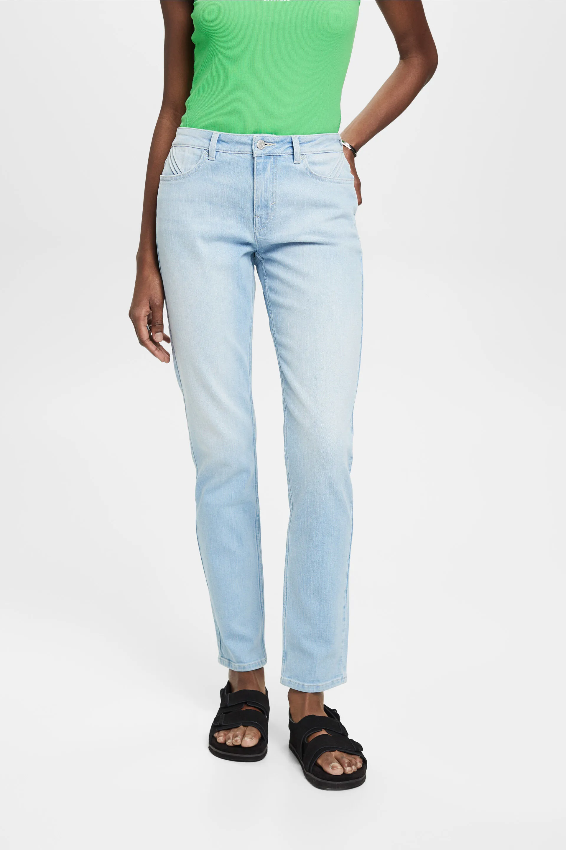 Jeans Slim Fit a vita media