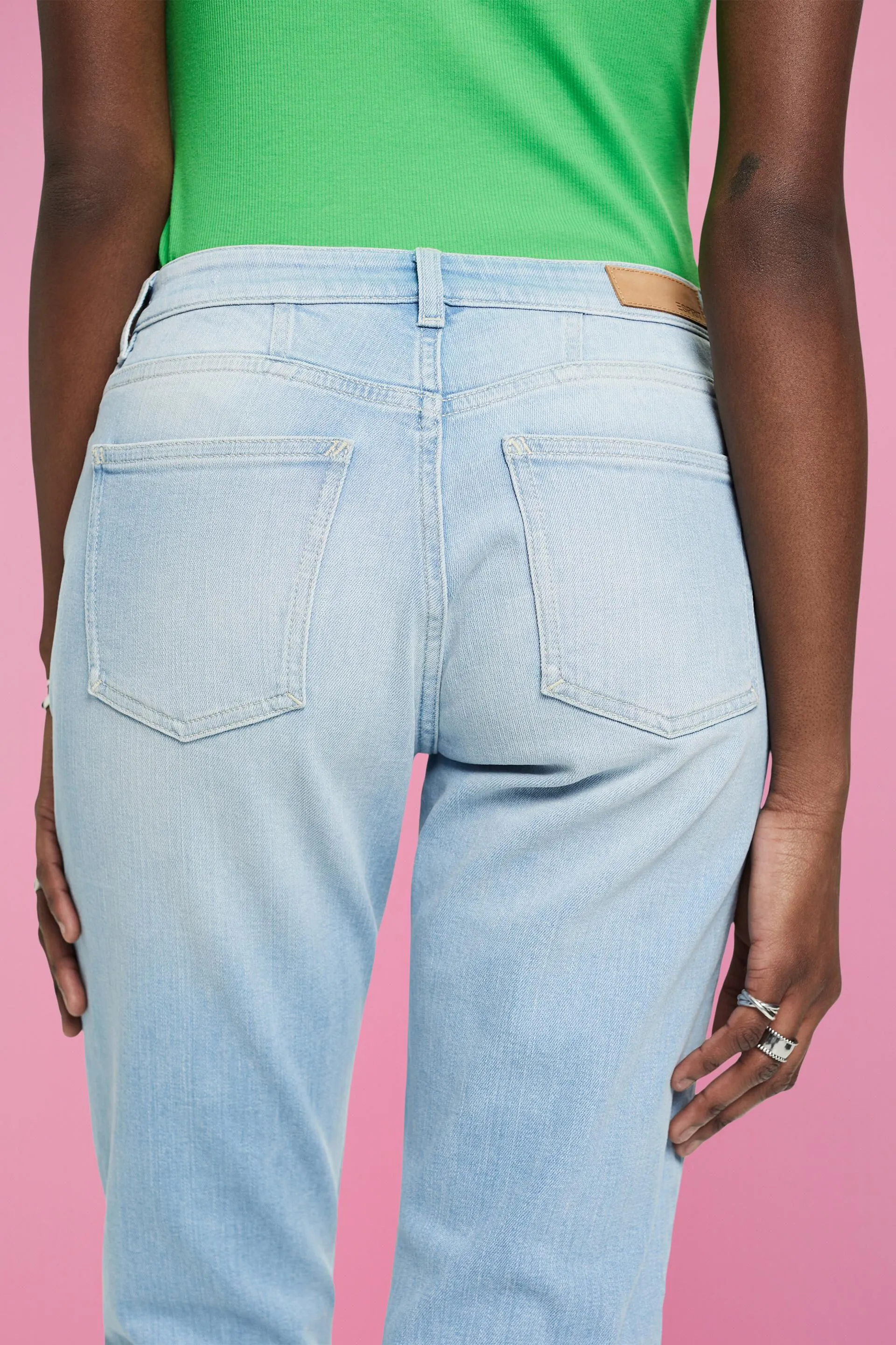 Jeans Slim Fit a vita media