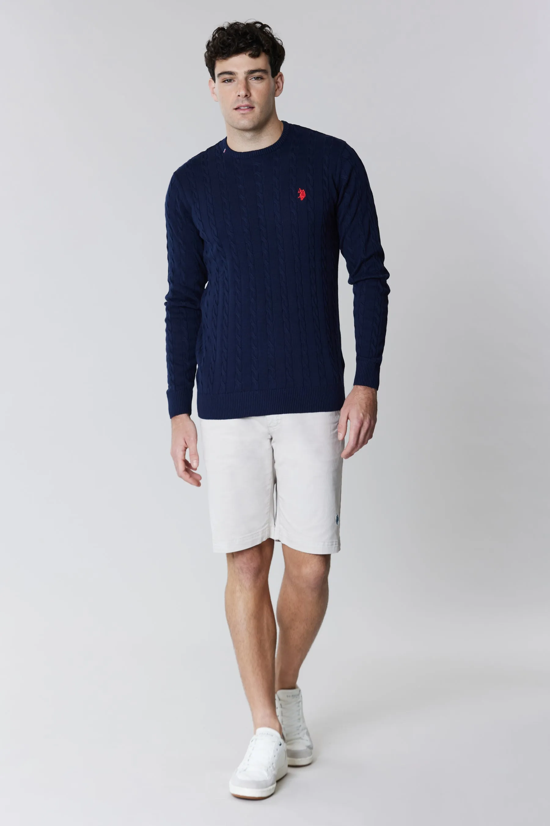 Maglia girocollo in cotone a trecce con logo
