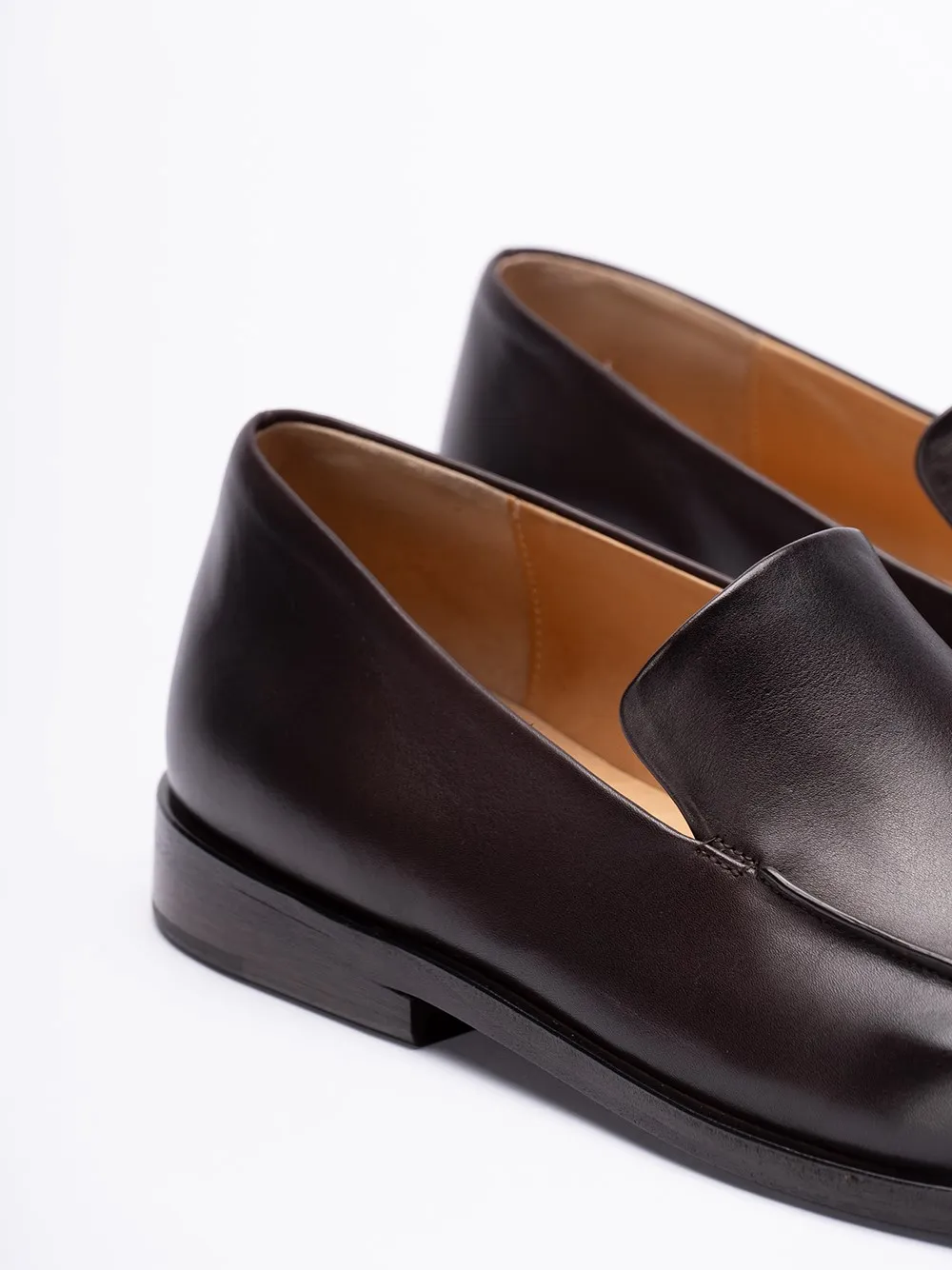 `Mocassino` Loafers