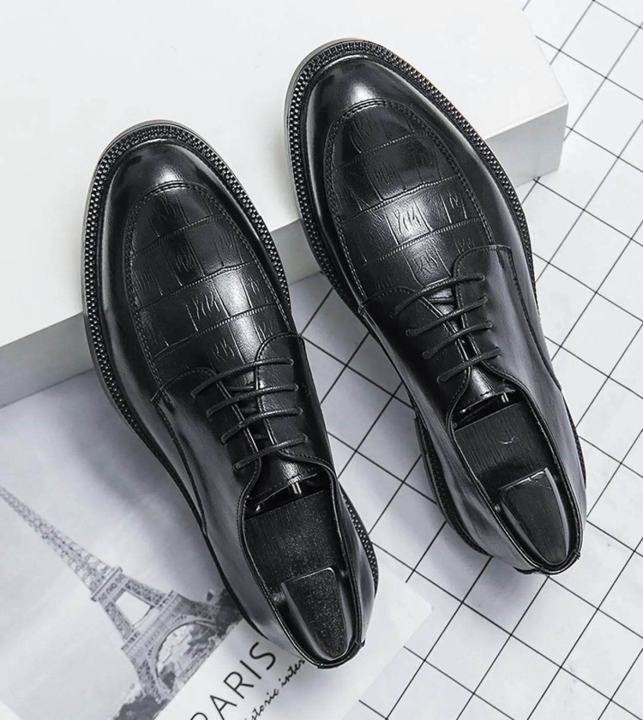 Moda uomo Scarpe Oxford Scarpe da sposa per feste Scarpe classiche da lavoro formale Scarpe in pelle con lacci neri Uomo Boss So