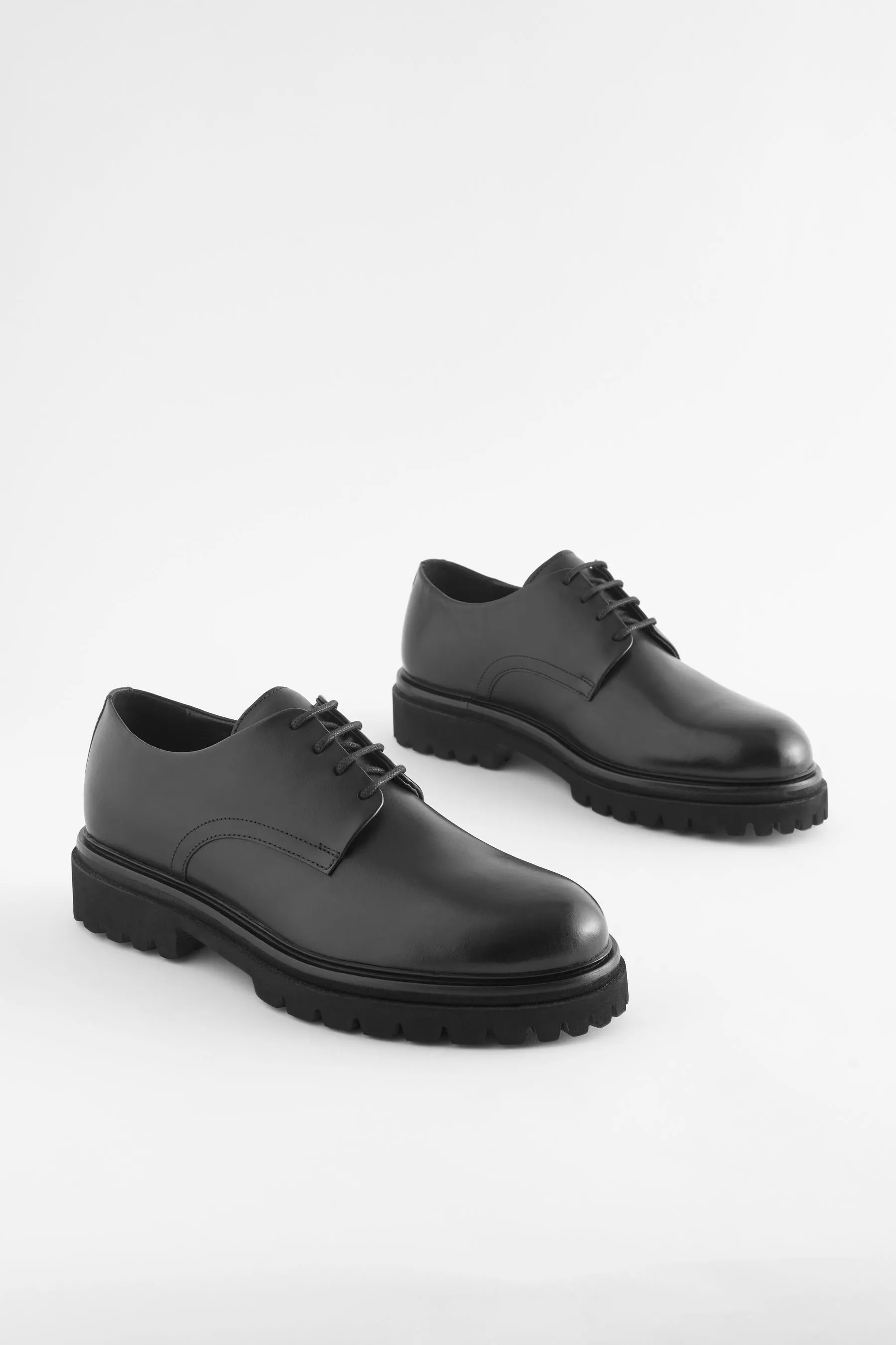 Nero  - EDIT - Scarpe Derby in pelle con carrarmato