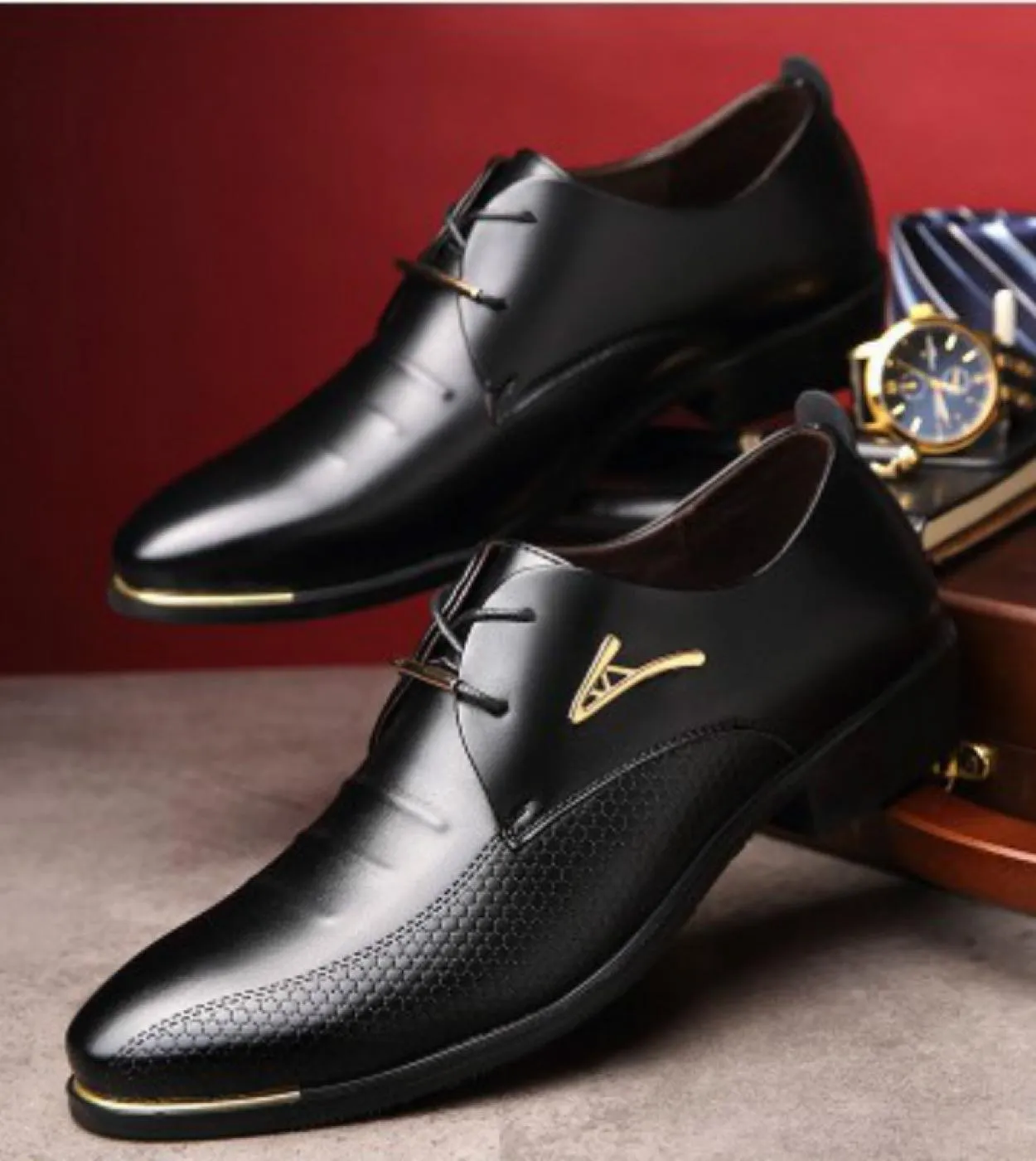 Scarpe da uomo Oxford in pelle verniciata Scarpe eleganti da uomo classiche a punta da uomo