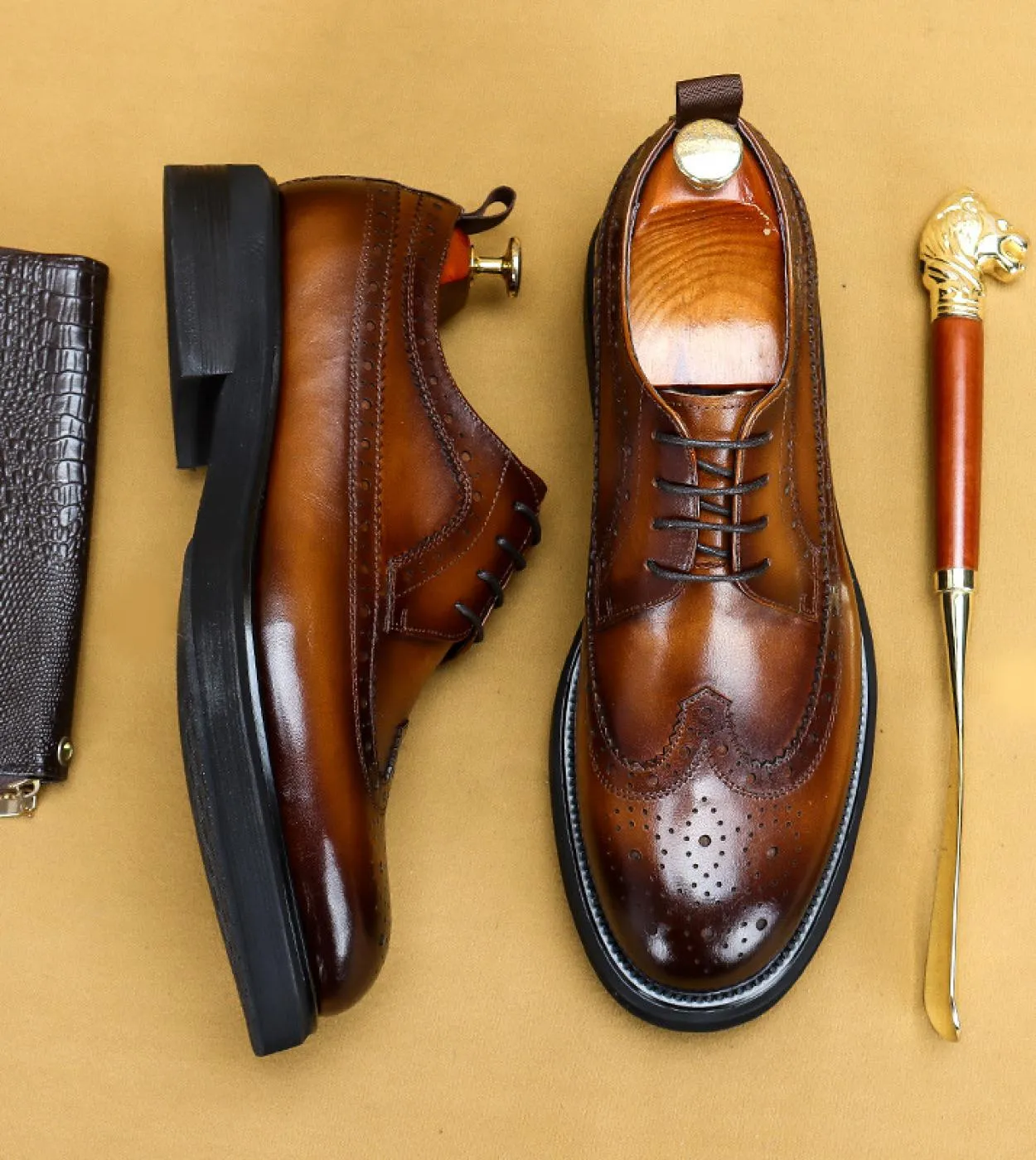 Scarpe da uomo Scarpe brogue di marca di lusso Scarpe brogue nere italiane Uomo Uomo Casual in pelle