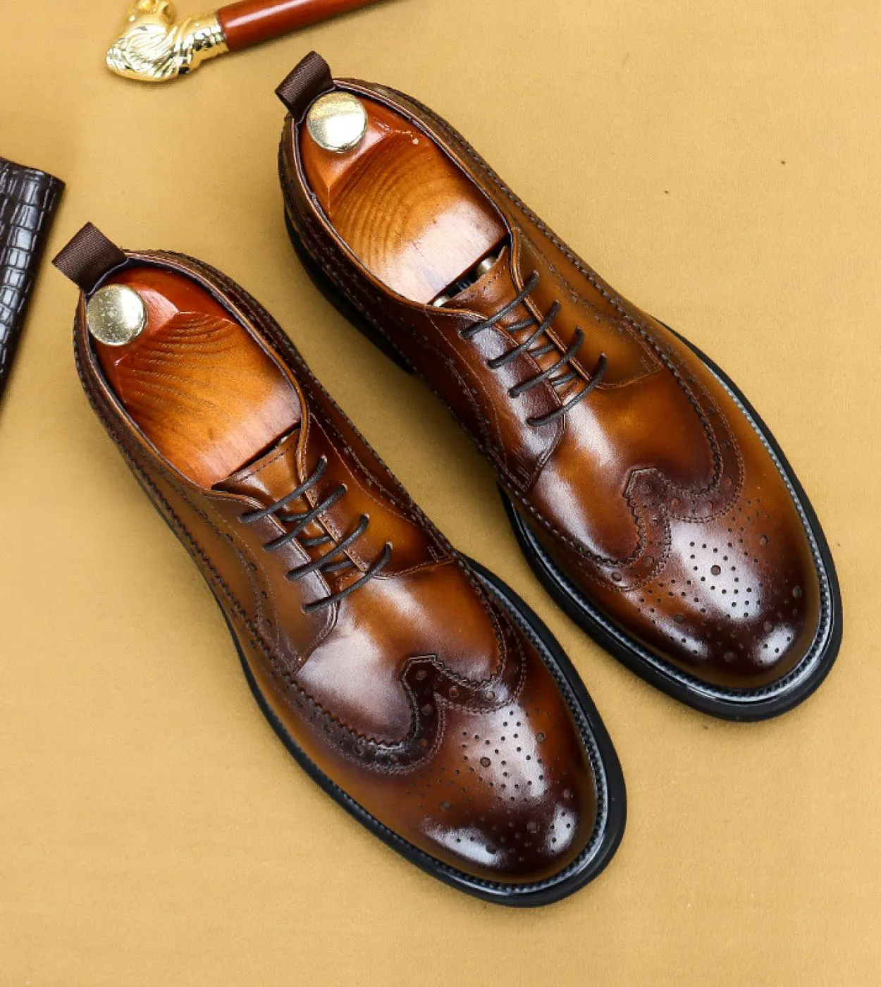 Scarpe da uomo Scarpe brogue di marca di lusso Scarpe brogue nere italiane Uomo Uomo Casual in pelle