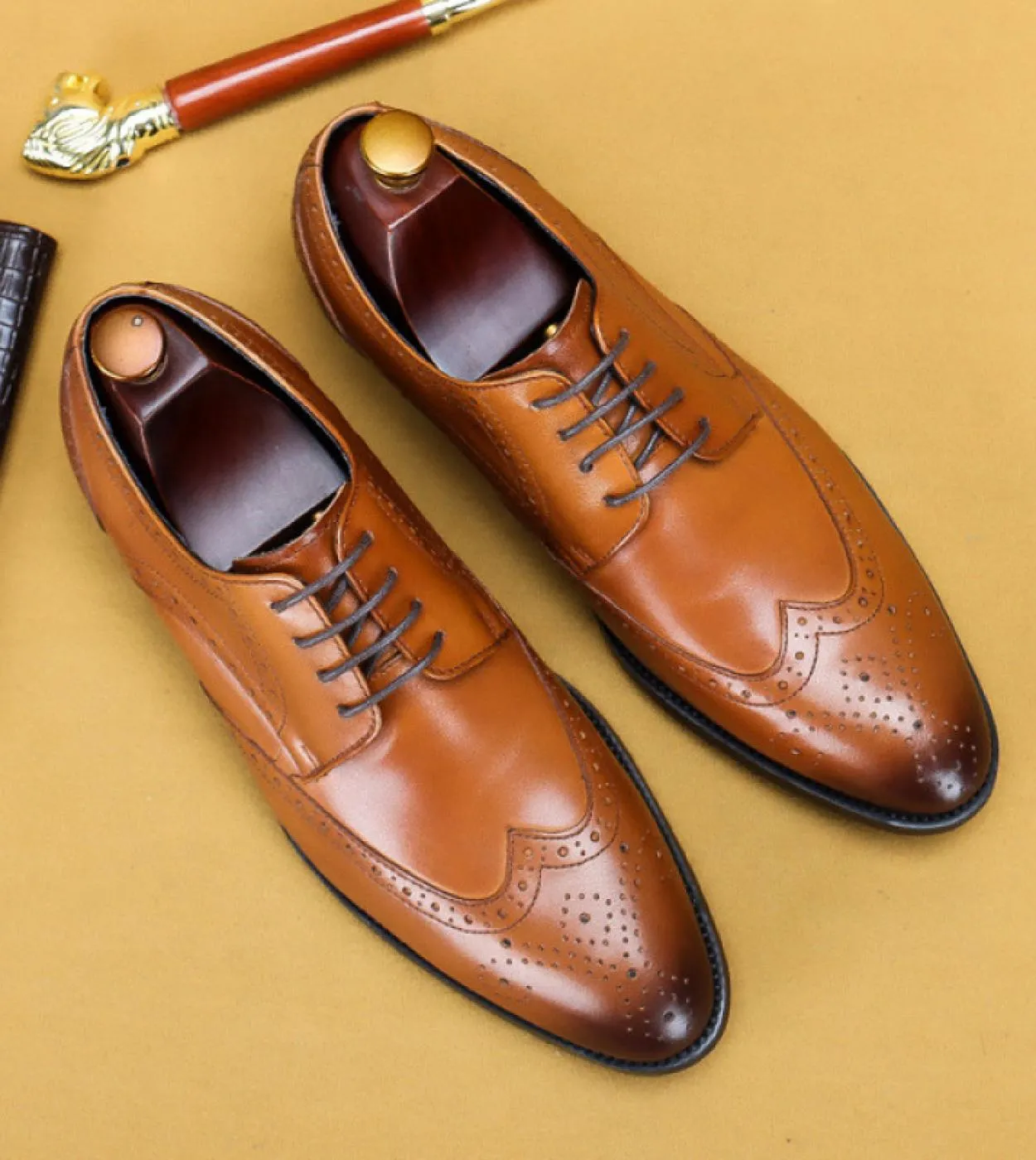 Scarpe da uomo Scarpe brogue di marca di lusso Scarpe formali Scarpe brogue da uomo Scarpe brogue nere Scarpe da ufficio Scarpe
