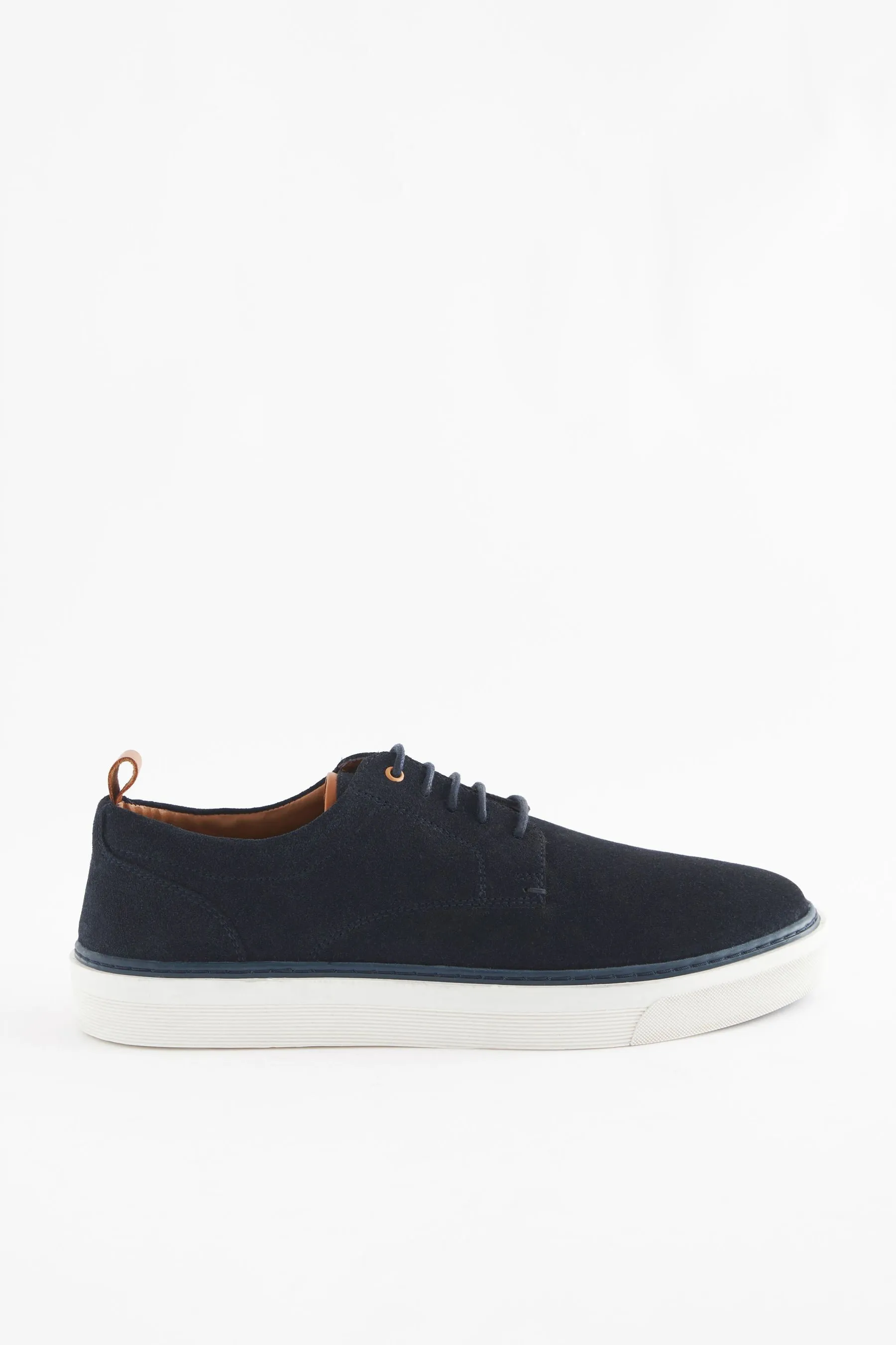 Scarpe derby scamosciata con suola sagomata    