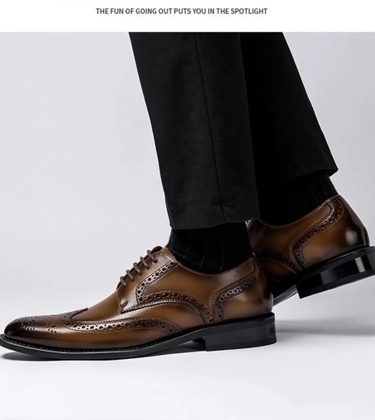Scarpe eleganti casual da uomo Full Brogue Scarpe formali in vera pelle Oxford patchwork blu per scarpe maschili stile britannic