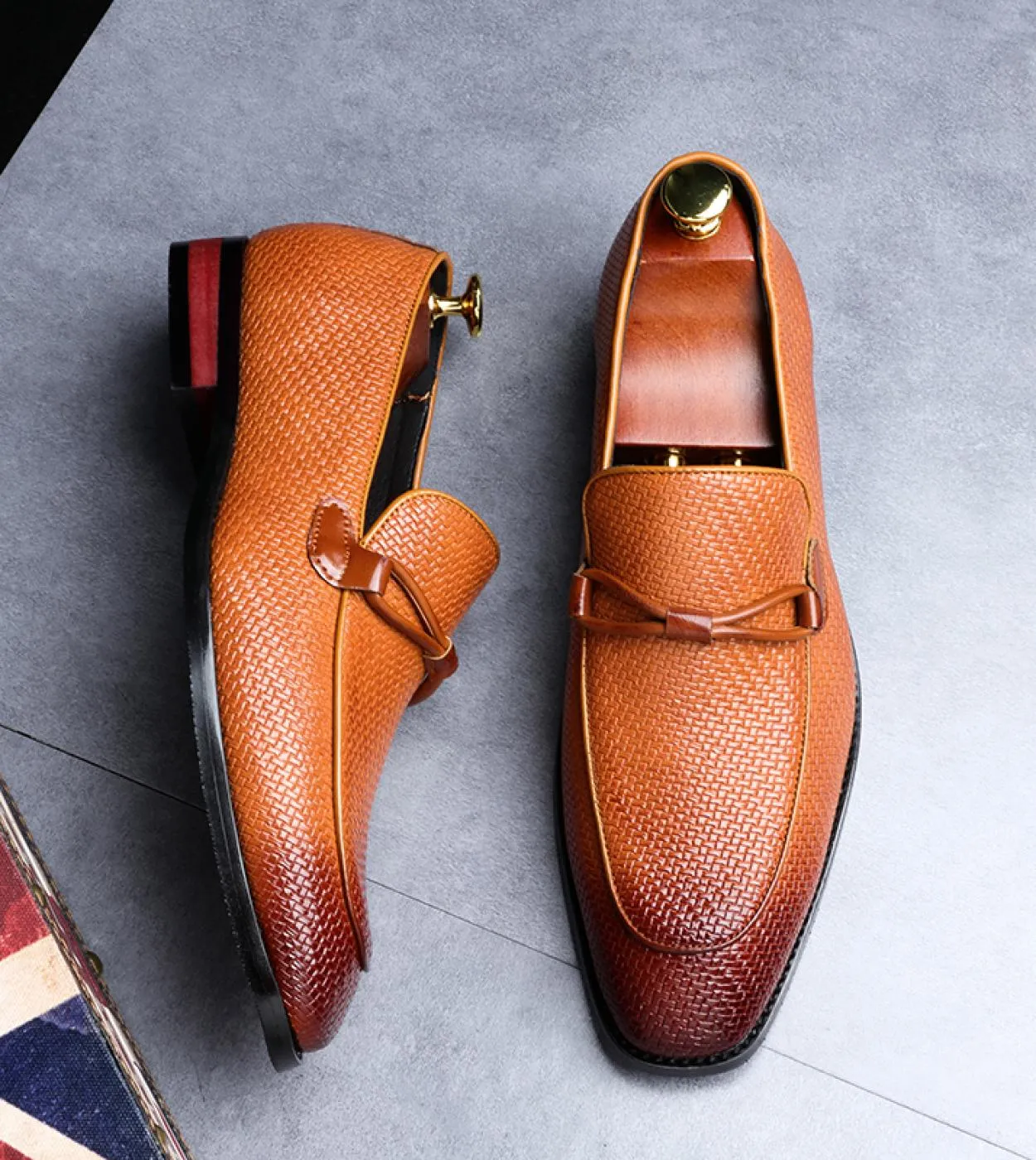 Scarpe formali Uomo Pelle Primavera Autunno Oxford Mocassini Appartamenti traspiranti Uomo Sapatos Masculino Scarpe comode Zapat