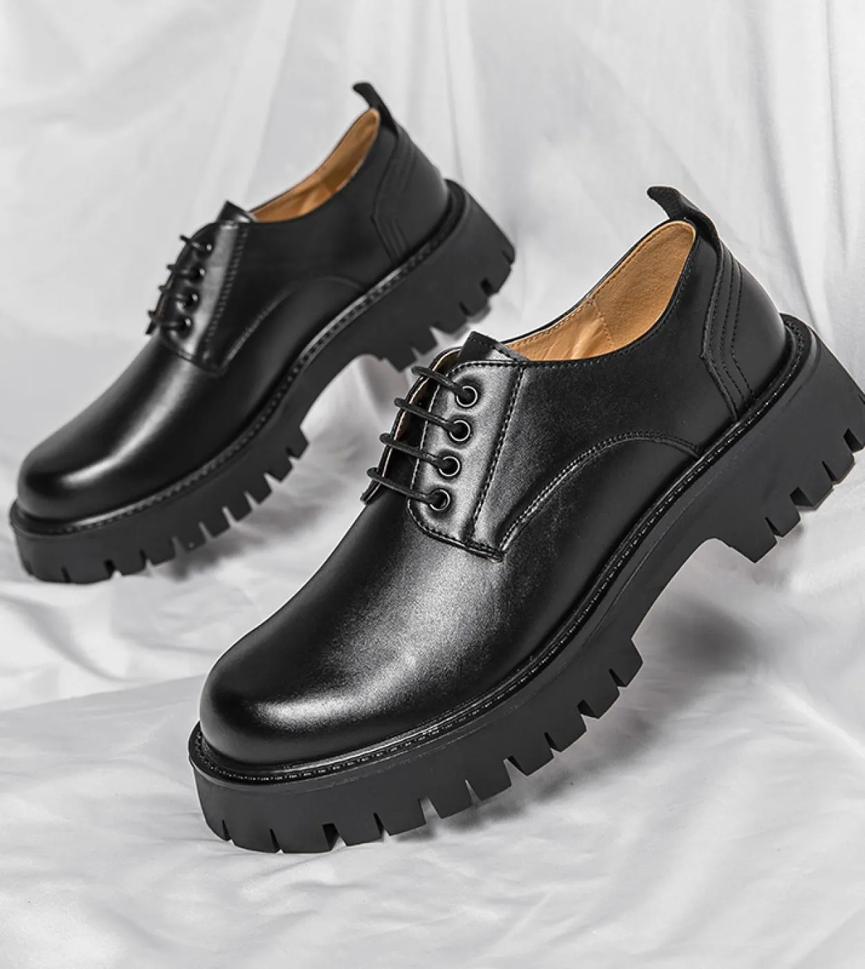 Scarpe stringate formali primaverili da uomo Scarpe Martin da uomo Suola spessa Scarpe casual da uomo daffari Uomo Oxford rialz