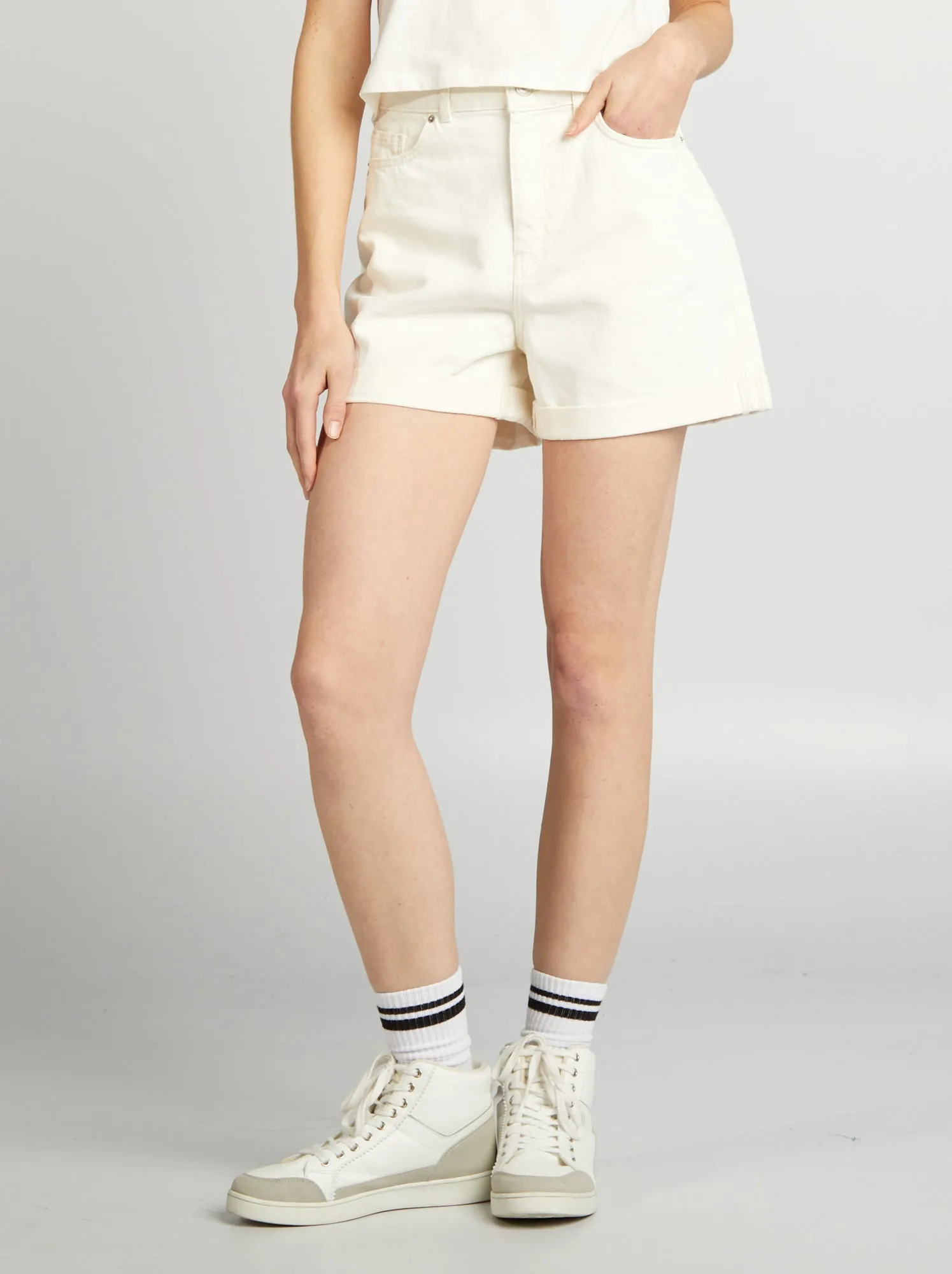 Shorts in denim vita alta - BIANCO