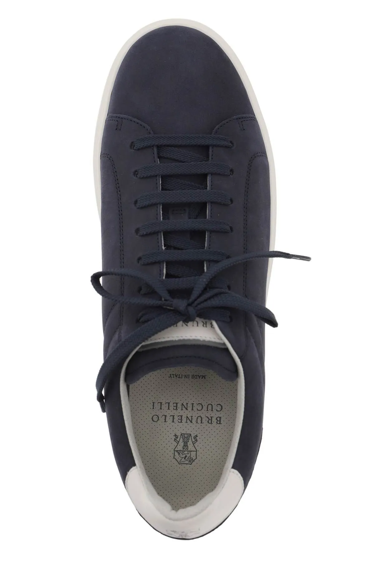 Sneakers in nabuk