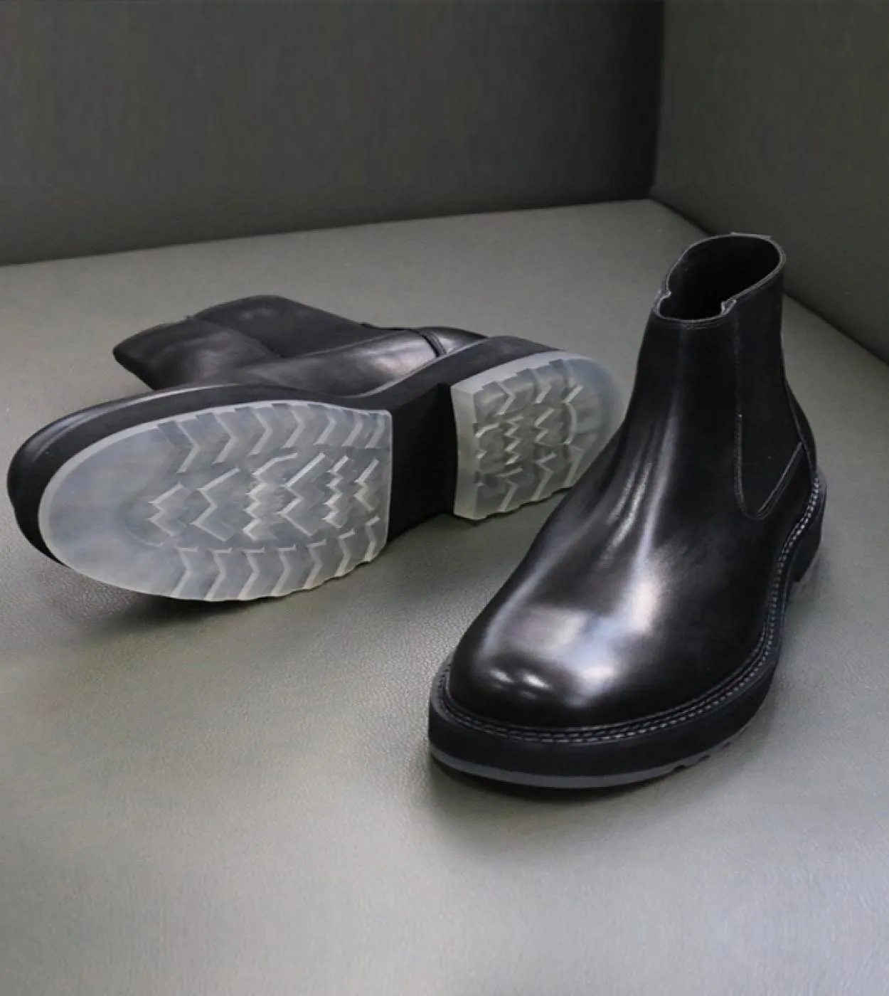 Stivaletti Chelsea da uomo con altezza crescente di 4,5 cm Stivali casual da uomo in vera pelle con suola spessa Stivaletti alti