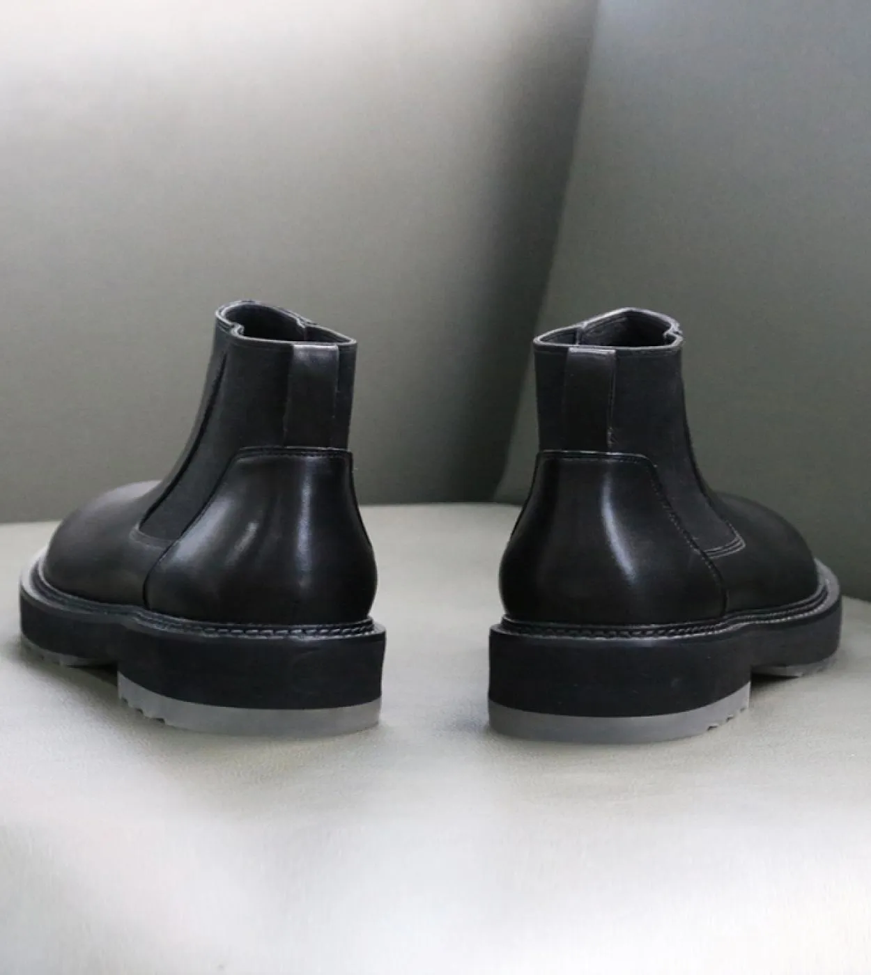Stivaletti Chelsea da uomo con altezza crescente di 4,5 cm Stivali casual da uomo in vera pelle con suola spessa Stivaletti alti