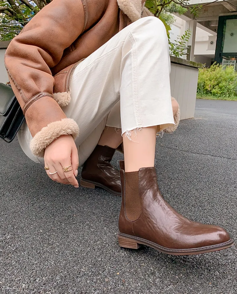 Stivaletti Chelsea dal design alla moda per donna Stivaletti singoli in pelle bovina lavata retrò con punta tonda e tacco spesso
