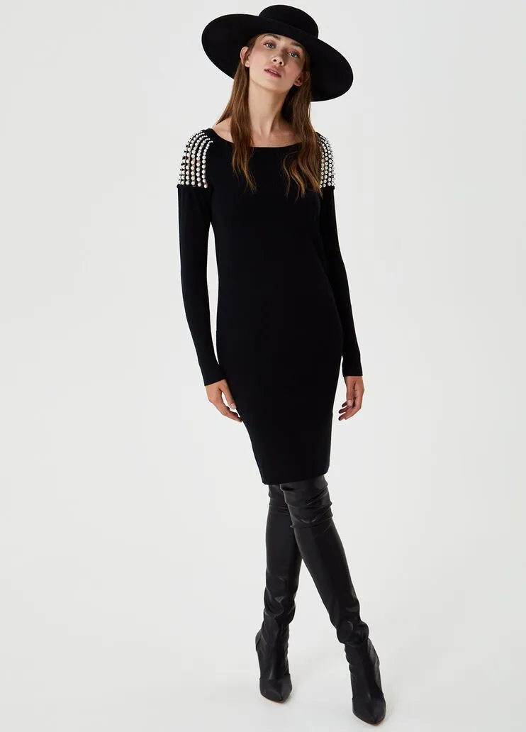 Vestito corto con perle