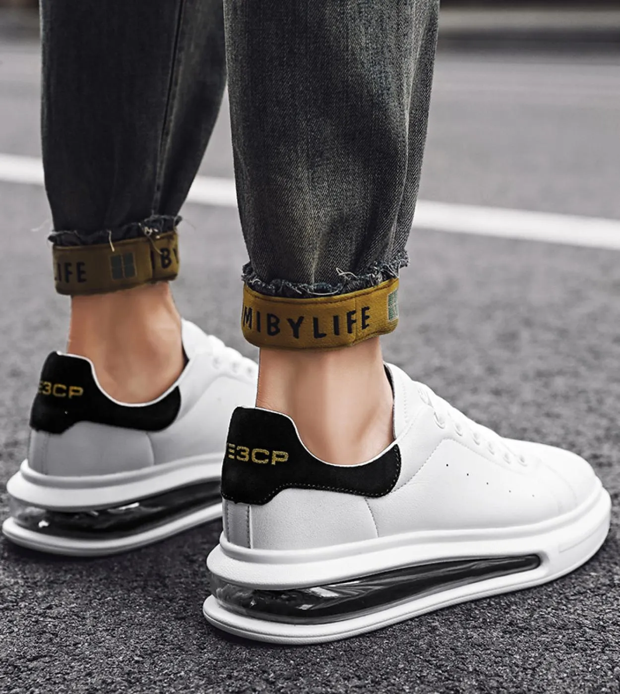 Women Shoes Sneakers Female Casual Mens Shoes Tenis Luxury Shoes Trainer Race Breathable Shoes Fashion Running Shoes For